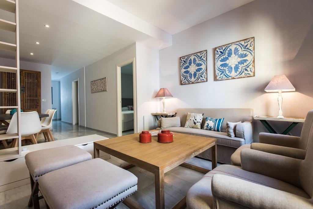 Hommyhome Cerrajeria Apartment Seville